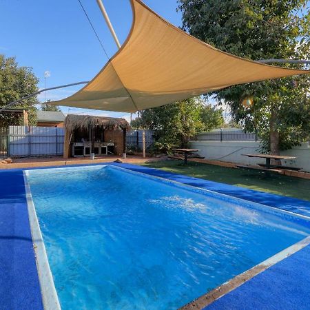 Townview Motel Mount Isa Εξωτερικό φωτογραφία
