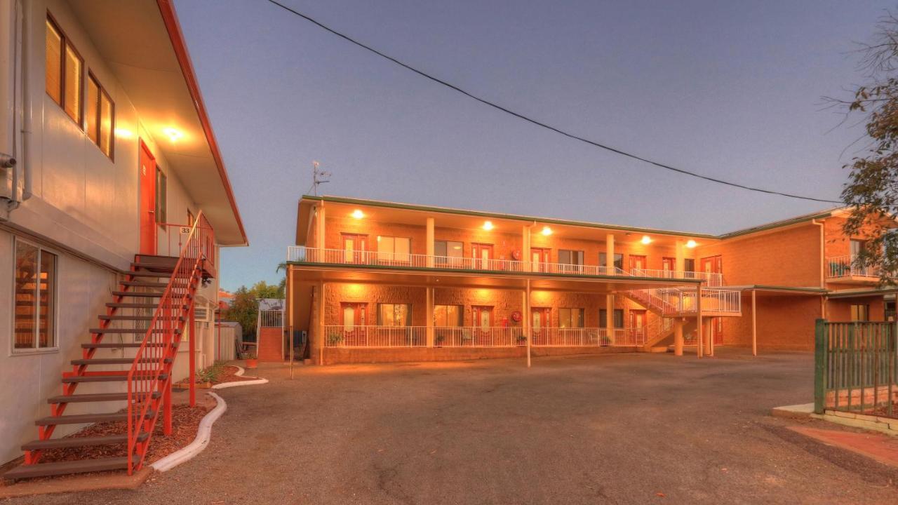 Townview Motel Mount Isa Εξωτερικό φωτογραφία