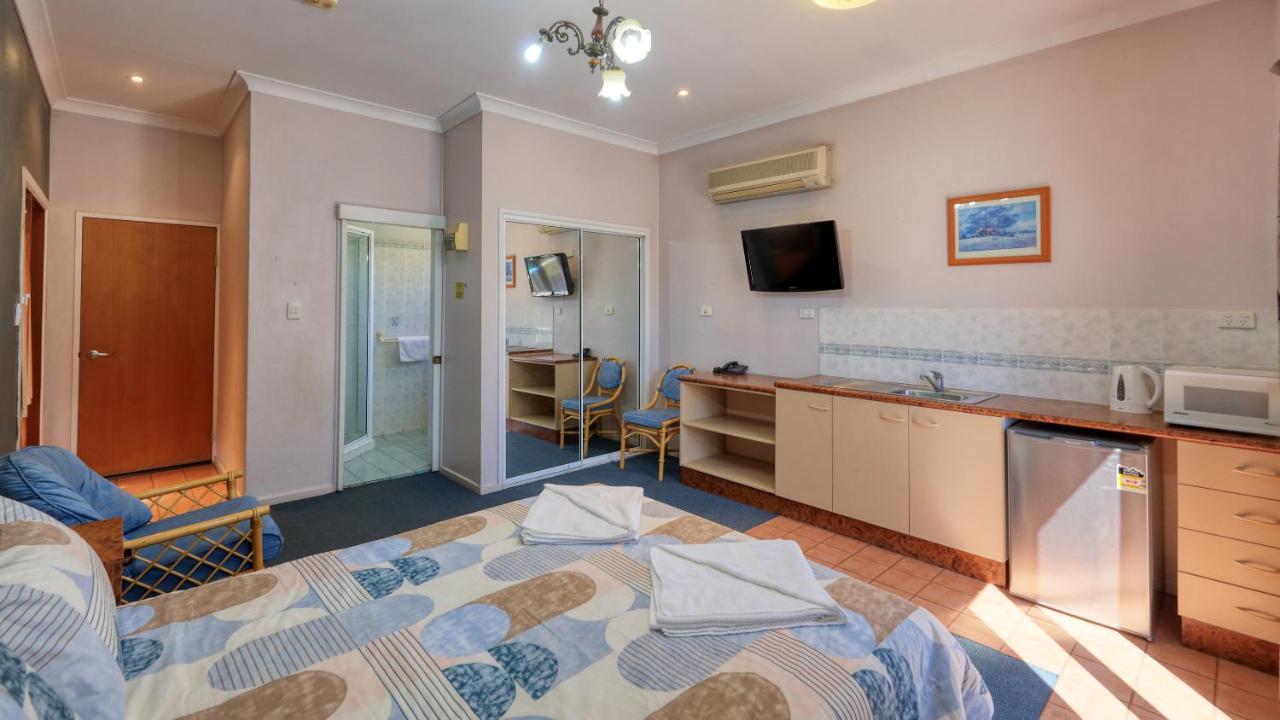 Townview Motel Mount Isa Εξωτερικό φωτογραφία